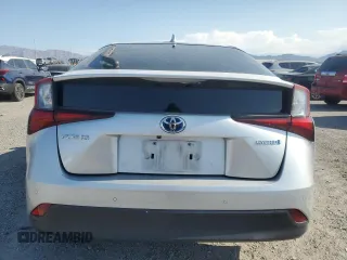 2021 Toyota Prius L Eco with VIN JTDKAMFU3M3133914, listed as a Copart auction lot 59897825 with 46,872 mi miles and Salvage title. Bid and sale history available at DreamBid. Image 6.