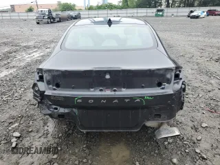 2020 Hyundai Sonata SEL z VIN 5NPEL4JA7LH046296, wystawiony jako Copart lot #57030185 z przebiegiem 42 908 mil mil oraz Szkoda całkowita • Salvage title. Historia ofert i sprzedaży dostępna na DreamBid. Obrazek 6.