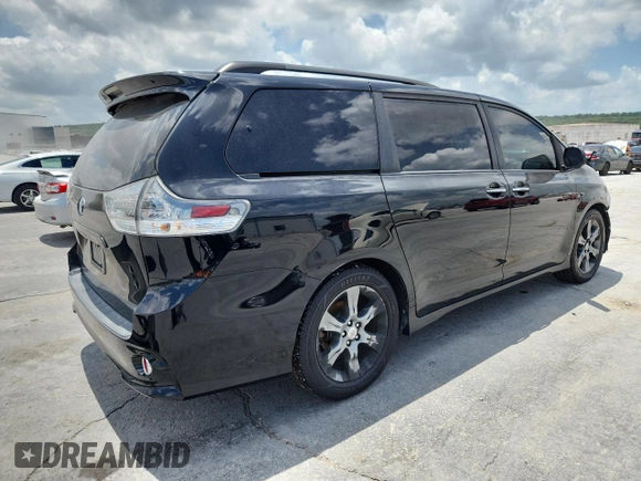 2015 Toyota Sienna SE with VIN 5TDXK3DC8FS590100, listed as a Copart auction lot 63878265 with 158,031 mi miles and Clean title. Bid and sale history available at DreamBid. Image 3.