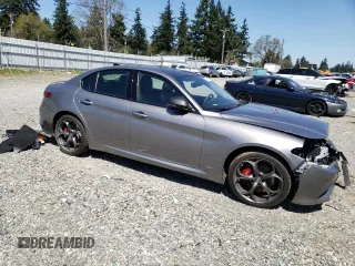 2018 Alfa Romeo Giulia Ti Sport with VIN ZARFAEEN9J7597446, listed as a Copart auction lot 51246143 with 0 mi miles. Bid and sale history available at carsss.com. Image 4.
