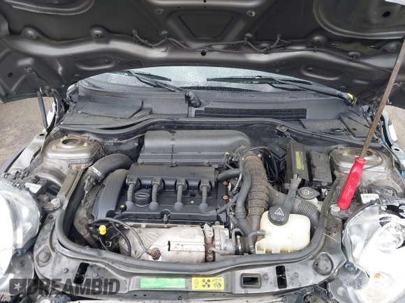 2010 MINI Convertible S with VIN WMWMS3C59ATY51392, listed as a IAAI auction lot 42192716 with 117,628 mi miles and . Bid and sale history available at DreamBid. Image 10.