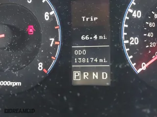 2009 Hyundai Azera GLS with VIN KMHFC46D39A351345, listed as a IAAI auction lot 41974507 with 138,174 mi miles. Bid and sale history available at carsss.com. Image 15.