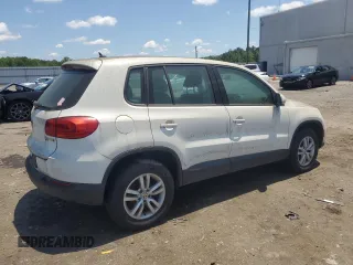 2014 Volkswagen Tiguan SEL with VIN WVGAV3AX6EW603358, listed as a Copart auction lot 62065575 with 209,464 mi miles and Clean title. Bid and sale history available at DreamBid. Image 3.