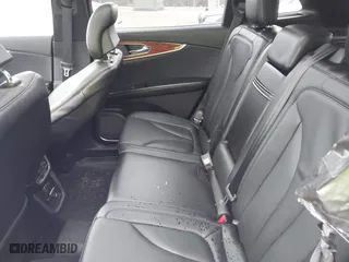 2017 Lincoln MKX Reserve with VIN 2LMPJ8LR6HBL16906, listed as a IAAI auction lot 41857727 with 111,895 mi miles. Bid and sale history available at carsss.com. Image 8.