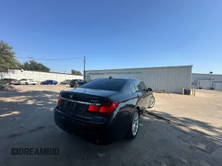 2013 BMW 7 Series 740i with VIN WBAYA6C55DC995225, listed as a Copart auction lot 76207974 with 126,648 mi miles and Clean Title. Bid and sale history available at carsss.com. Image 4.