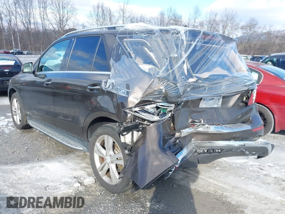 2013 Mercedes-Benz M 350 z VIN 4JGDA2EB7DA258502, wystawiony jako IAAI lot #41269991 z przebiegiem 140 182 mil mil oraz . Historia ofert i sprzedaży dostępna na DreamBid. Obrazek 6.