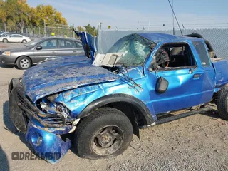 2001 Ford Ranger XL Fleet with VIN 1FTZR15E41TA37401, listed as a IAAI auction lot 40584500 with 1 mi miles. Bid and sale history available at carsss.com. Image 11.