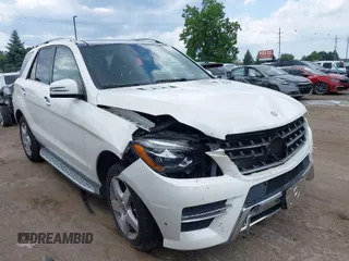 2015 Mercedes-Benz M 400 with VIN 4JGDA5GB8FA481715, listed as a IAAI auction lot 39877227 with 113,417 mi miles and . Bid and sale history available at DreamBid. Image 1.