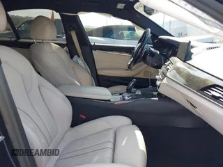 2018 BMW 5 Series 540i с VIN WBAJE5C55JG918407, выставлен на аукционе IAAI как лот 42326980 с пробегом 89 318 миль миль и . История ставок и продаж доступна на DreamBid. Изображение 5.