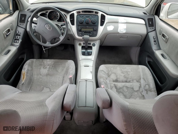 2005 Toyota Highlander with VIN JTEGP21A850048121, listed as a Copart auction lot 53886945 with 221,180 mi miles and Clean Title. Bid and sale history available at carsss.com. Image 8.