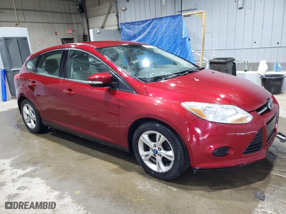 2013 Ford Focus SE with VIN 1FADP3K22DL141465, listed as a Copart auction lot 47928365 with 109,547 mi miles and Salvage Title. Bid and sale history available at carsss.com. Image 4.