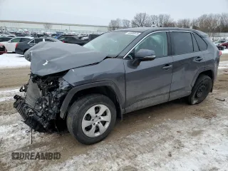 2023 Toyota RAV4 LE z VIN 2T3K1RFV4PC221203, wystawiony jako Copart lot #44958975 z przebiegiem 52 027 mil mil oraz Nie do naprawy • Non repairable. Historia ofert i sprzedaży dostępna na DreamBid. Obrazek 1.