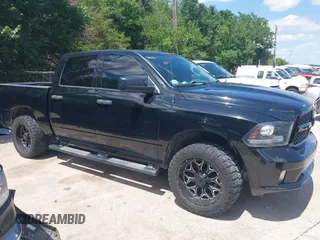2014 Ram 1500 Express z VIN 1C6RR6KG5ES454063, wystawiony jako IAAI lot #42461593 z przebiegiem 118 090 mil mil oraz . Historia ofert i sprzedaży dostępna na DreamBid. Obrazek 13.