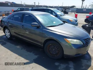 2009 Toyota Camry z VIN 4T4BE46K49R069579, wystawiony jako IAAI lot #41883586 z przebiegiem 121 336 mil mil oraz . Historia ofert i sprzedaży dostępna na DreamBid. Obrazek 1.