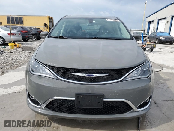 2020 Chrysler Pacifica Touring with VIN 2C4RC1FG6LR128522, listed as a Copart auction lot 53394345 with 41,480 mi miles and Salvage title. Bid and sale history available at DreamBid. Image 5.