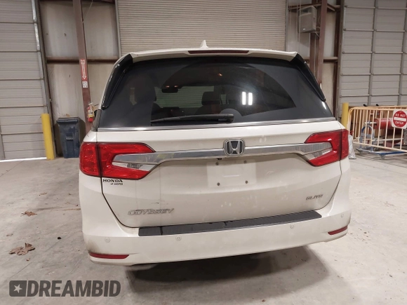 2018 Honda Odyssey Elite with VIN 5FNRL6H94JB034739, listed as a IAAI auction lot 41242506 with 96,982 mi miles and . Bid and sale history available at DreamBid. Image 17.