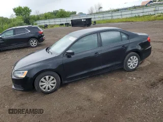 2012 Volkswagen Jetta S z VIN 3VW2K7AJ4CM309908, wystawiony jako Copart lot #61126315 z przebiegiem 141 620 mil mil oraz Szkoda całkowita • Salvage title. Historia ofert i sprzedaży dostępna na DreamBid. Obrazek 1.