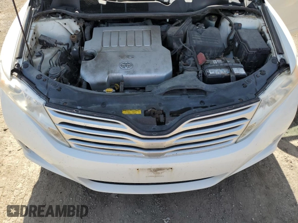 2010 Toyota Venza z VIN 4T3BK3BB3AU042159, wystawiony jako Copart lot #53430815 z przebiegiem 282 866 mil mil oraz Czysty tytuł • Clean title. Historia ofert i sprzedaży dostępna na DreamBid. Obrazek 12.
