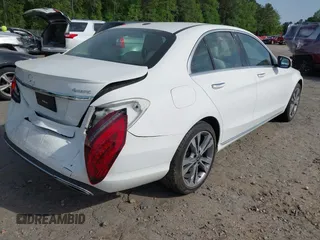 2019 Mercedes-Benz C 300 with VIN 55SWF8EB8KU293103, listed as a IAAI auction lot 41946778 with 47,993 mi miles and . Bid and sale history available at carsss.com. Image 4.
