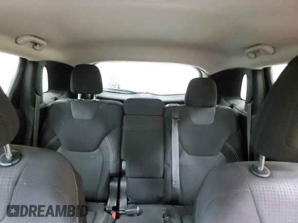 2015 Jeep Cherokee Latitude z VIN 1C4PJMCS3FW546328, wystawiony jako Copart lot #54182485 z przebiegiem 172 530 mil mil oraz Czysty tytuł • Clean title. Historia ofert i sprzedaży dostępna na DreamBid. Obrazek 10.