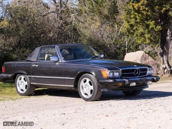 1988 Mercedes-Benz 560 Series 560SL with VIN WDBBA48D6JA089118, listed as a Copart auction lot 78076474 with 154,190 mi miles and Clean Title. Bid and sale history available at carsss.com. Image 1.