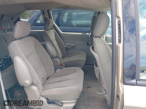 2007 Dodge Caravan SXT with VIN 1D4GP45R67B215067, listed as a IAAI auction lot 41780287 with 121,149 mi miles and . Bid and sale history available at carsss.com. Image 8.