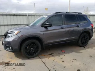 2021 Honda Passport Sport z VIN 5FNYF8H23MB007795, wystawiony jako Copart lot #50708865 z przebiegiem 62 094 mil mil oraz Szkoda całkowita • Salvage title. Historia ofert i sprzedaży dostępna na DreamBid. Obrazek 1.