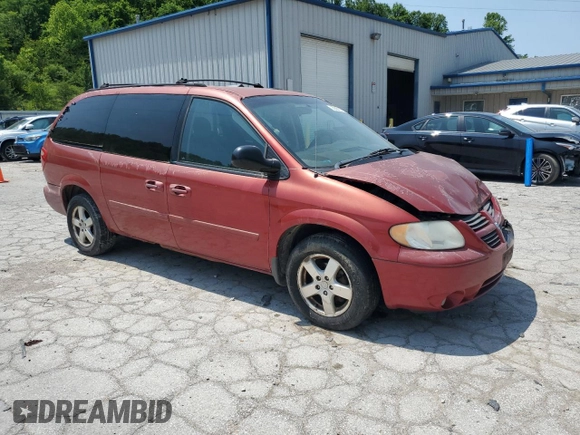 2005 Dodge Caravan SXT with VIN 2D4GP44L75R580045, listed as a Copart auction lot 59281875 with 184,339 mi miles and Salvage title. Bid and sale history available at DreamBid. Image 4.