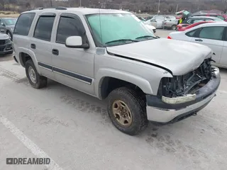 2005 Chevrolet Tahoe LS with VIN 1GNEK13T15J125805, listed as a IAAI auction lot 41490443 with 1 mi miles. Bid and sale history available at carsss.com. Image 1.