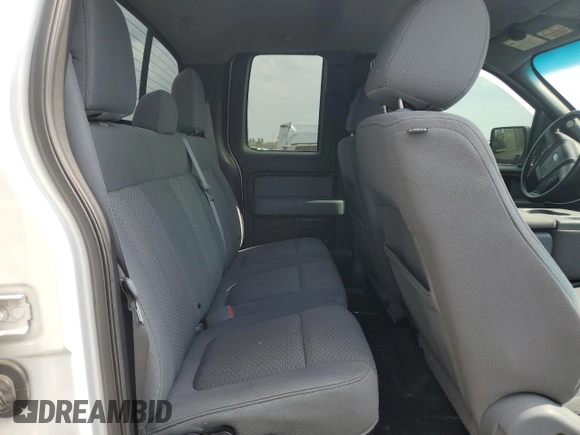 2013 Ford F-150 XL z VIN 1FTFX1ET4DFA51423, wystawiony jako Copart lot #65531255 z przebiegiem 266 223 mil mil oraz Czysty tytuł • Clean title. Historia ofert i sprzedaży dostępna na DreamBid. Obrazek 10.