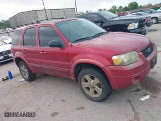2006 Ford Escape Limited with VIN 1FMCU04176KC81274, listed as a IAAI auction lot 41960508 with 192,433 mi miles. Bid and sale history available at carsss.com. Image 1.