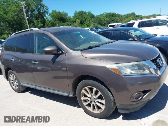 2015 Nissan Pathfinder SV with VIN 5N1AR2MN9FC673089, listed as a IAAI auction lot 42252431 with Not provided miles and . Bid and sale history available at DreamBid. Image 13.
