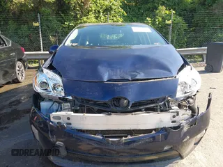 2014 Toyota Prius Four with VIN JTDKN3DU6E1738962, listed as a IAAI auction lot 42453971 with 176,133 mi miles and . Bid and sale history available at DreamBid. Image 12.