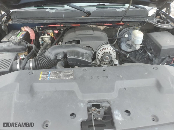 2007 Chevrolet Silverado 1500 Work Truck with VIN 2GCEC19C471711246, listed as a Copart auction lot 43143695 with 302,328 mi miles and Salvage Title. Bid and sale history available at carsss.com. Image 12.