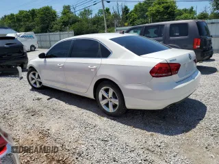 2015 Volkswagen Passat SE with VIN 1VWBV7A30FC065687, listed as a Copart auction lot 63218375 with 124,286 mi miles and Salvage title. Bid and sale history available at DreamBid. Image 2.