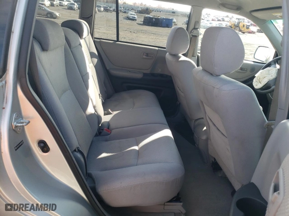 2004 Toyota Highlander with VIN JTEDP21A640035255, listed as a Copart auction lot 47990935 with 157,546 mi miles and Salvage Title. Bid and sale history available at carsss.com. Image 11.