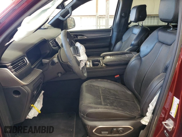 2024 Jeep Wagoneer Series II with VIN 1C4SJVBP5RS125624, listed as a Copart auction lot 47081885 with 25,080 mi miles and Salvage title. Bid and sale history available at DreamBid. Image 7.