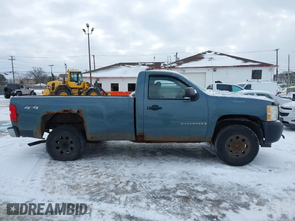 2008 Chevrolet Silverado 1500 Work Truck with VIN 1GCEK14C38Z280529, listed as a IAAI auction lot 41542019 with 188,094 mi miles. Bid and sale history available at carsss.com. Image 13.