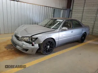 1998 Lexus ES 300 с VIN JT8BF28G7W5025640, выставлен на аукционе Copart как лот 63181435 с пробегом 142 221 миль миль и Списание • Salvage title. История ставок и продаж доступна на DreamBid. Изображение 1.