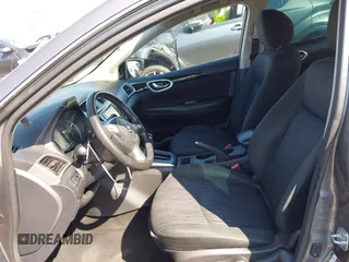2019 Nissan Sentra SV z VIN 3N1AB7AP5KL621083, wystawiony jako IAAI lot #41838523 z przebiegiem 121 207 mil mil oraz . Historia ofert i sprzedaży dostępna na DreamBid. Obrazek 5.
