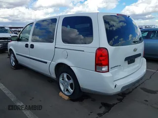 2008 Chevrolet Uplander LS with VIN 1GNDV23178D188191, listed as a IAAI auction lot 41590842 with 218,926 mi miles. Bid and sale history available at carsss.com. Image 3.