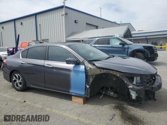 2016 Honda Accord Sedan LX with VIN 1HGCR2F31GA139236, listed as a Copart auction lot 51863985 with 25,598 mi miles and Salvage Title. Bid and sale history available at carsss.com. Image 4.