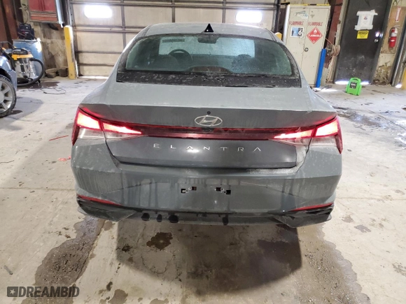 2022 Hyundai Elantra Essential with VIN KMHLM4AG2NU312188, listed as a Copart auction lot 42195615 with 90,553 mi miles and Salvage Title. Bid and sale history available at carsss.com. Image 6.