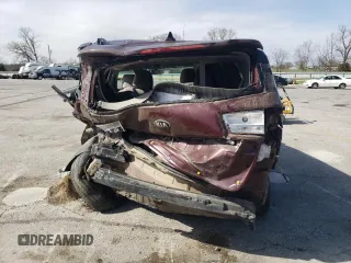 2015 Kia Sedona LX with VIN KNDMB5C12F6058887, listed as a Copart auction lot 49996485 with 146,381 mi miles and Salvage Title. Bid and sale history available at carsss.com. Image 6.