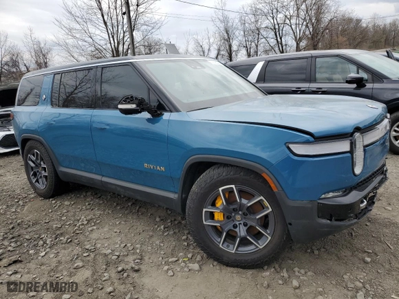 2022 Rivian R1S Launch Edition with VIN 7PDSGABL7NN003157, listed as a Copart auction lot 52926125 with 0 mi miles and Non Repairable. Bid and sale history available at carsss.com. Image 4.