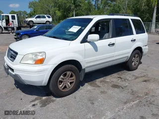 2004 Honda Pilot EX with VIN 2HKYF18664H550277, listed as a IAAI auction lot 41966015 with 285,700 mi miles. Bid and sale history available at carsss.com. Image 2.