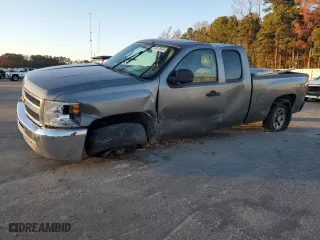 2013 Chevrolet Silverado 1500 Work Truck with VIN 1GCRKPE76DZ111623, listed as a Copart auction lot 84138944 with 379,128 mi miles and Salvage Title. Bid and sale history available at carsss.com. Image 1.