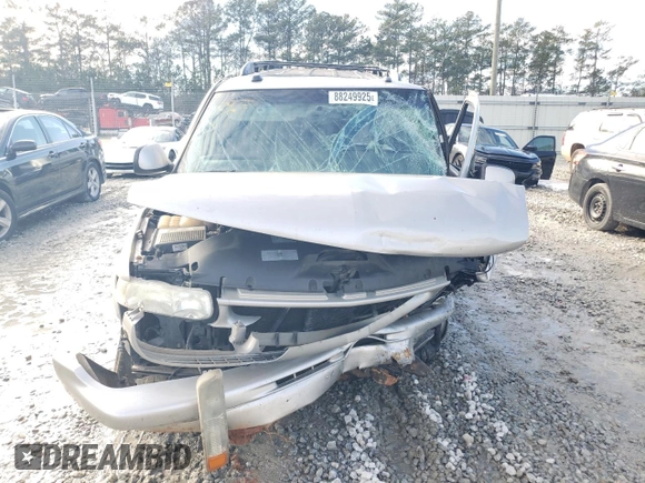 2005 Chevrolet Suburban Z71 with VIN 3GNFK16Z35G195828, listed as a Copart auction lot 88249925 with 254,252 mi miles and Salvage Title. Bid and sale history available at carsss.com. Image 5.