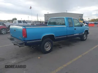 1993 GMC Sierra 1500 with VIN 1GTGC29N2PE564309, listed as a IAAI auction lot 40854317 with 112,341 mi miles and . Bid and sale history available at DreamBid. Image 4.