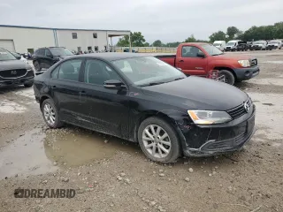 2012 Volkswagen Jetta SE с VIN 3VWDP7AJ8CM107177, выставлен на аукционе Copart как лот 57235825 с пробегом 99 793 миль миль и Списание • Salvage title. История ставок и продаж доступна на DreamBid. Изображение 4.